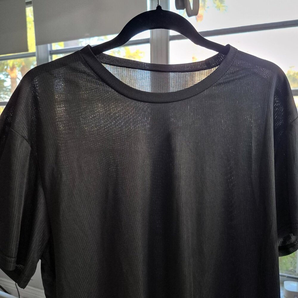 Lot of 4 Ventilated Sport Tee Shirts Lightweight Polyester - New W/out Tags XXL - Picture 2 of 9